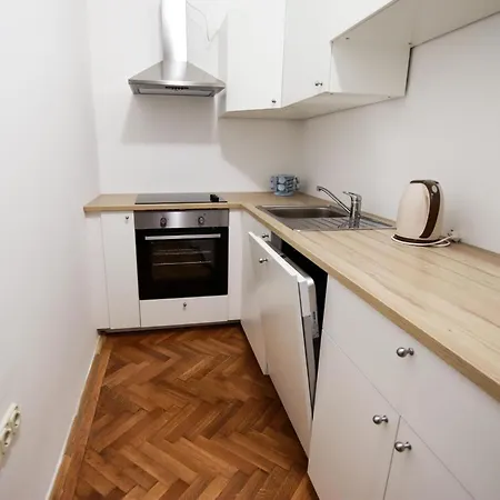 Habibi Rent House Будапешт